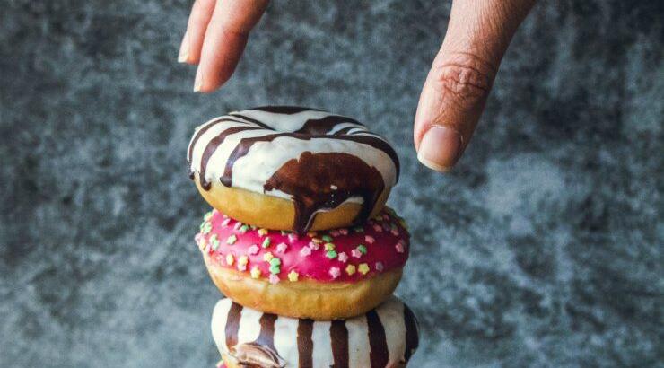 Εννέα συμβουλές για το πώς να μειώσετε τη ζάχαρη