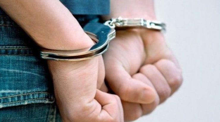 Συνελήφθη ο δράστης του τριπλού φονικού και συνεργός του