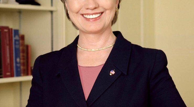 Η Vogue στηρίζει ανοιχτά τη Hillary Clinton για πρώτη φορά στην ιστορία της