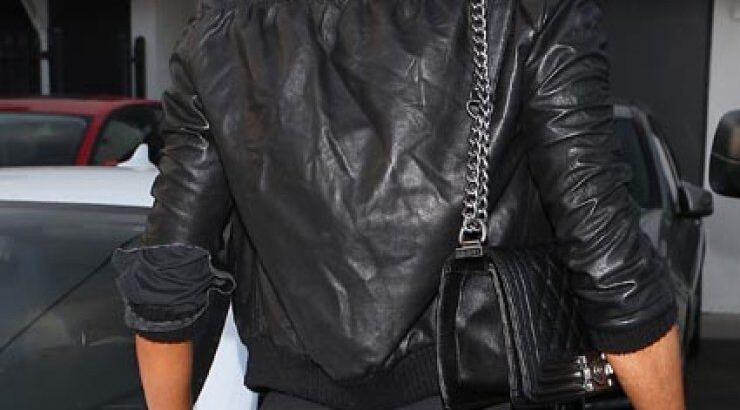 Η…πολύ καλά γυμνασμένη Paris Hilton [φωτογραφίες]