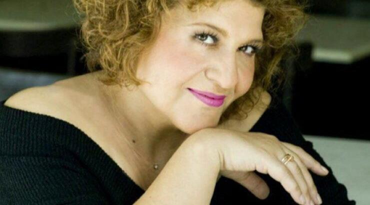 Σήμερα! Η Γιώτα Νέγκα φέρνει στην Κύπρο την παράσταση που σαρώνει στην Αθήνα