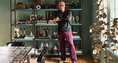 Μέσα στο πολυεπίπεδο στούντιο του σχεδιαστή Hubert Zandberg στο Notting Hill