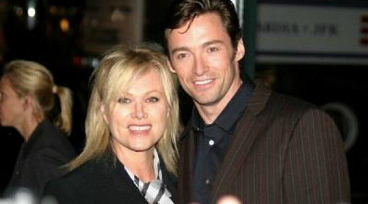 Αγανακτισμένη η γυναίκα του Χιου Τζάκμαν: "δεν είναι gay"