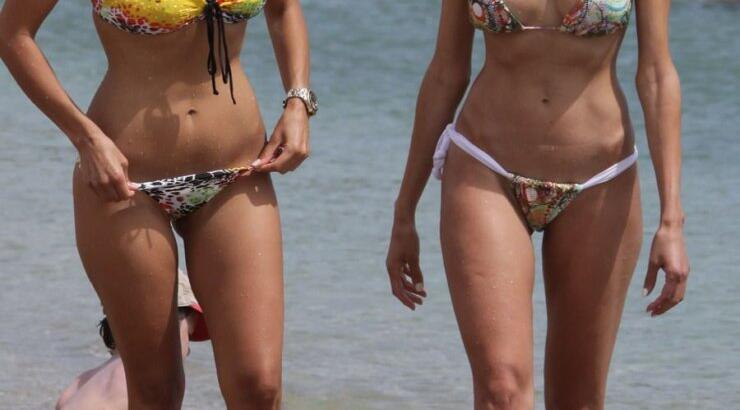 Τα ελληνικά media εκθειάζουν τα σωματικά προσόντα των αδερφών Δημητρίου