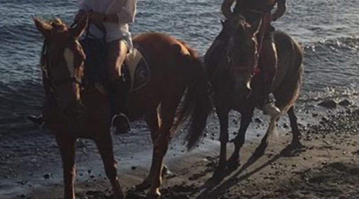 Είδαμε για πρώτη φορά τη νεογέννητη κορούλα ζευγαριού της κυπριακής showbiz!