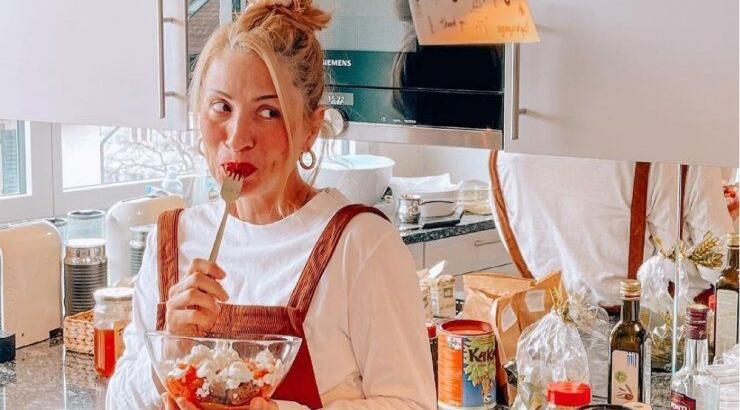 Μαρία Ηλιάκη: Δεν θα πιστέψετε τι είναι αυτό που πεθύμησε να φάει η εγκυμονούσα [βίντεο]