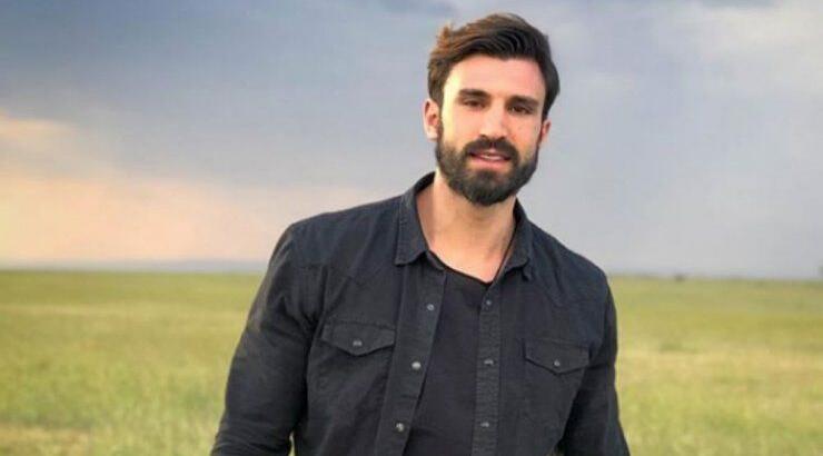 Ηλίας Γκότσης: Σε σχέση ο κούκλος νικητής του “Survivor 2” με παίκτρια του ριάλιτι επιβίωσης και δεν είναι η Σόφη Πασχάλη!