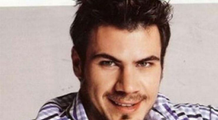 Ά.Πετρετζίκης: Άλλαξε hairstyle