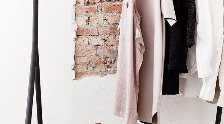 Ο καλύτερος τρόπος για να αποκτήσεις τη ντουλάπα των ονείρων σου, σύμφωνα με μία ειδικό