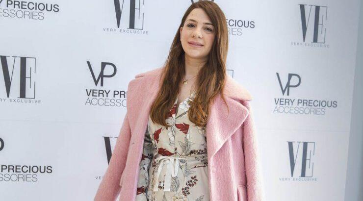 Η stylish εμφάνιση της Άντριας Ανδρέου με το ροζ να κυριαρχεί