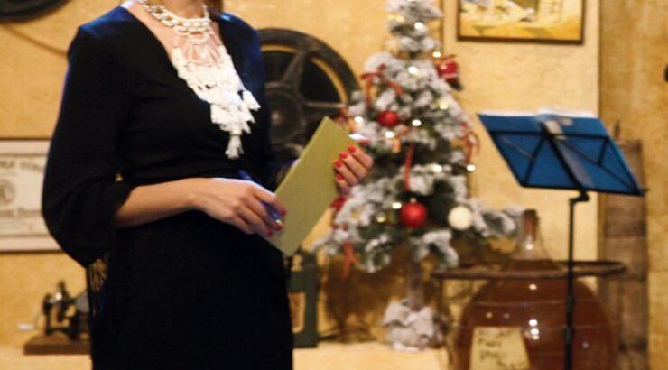 Βασιλική Χατζηαδάμου: Εορταστική παραδοσιακή βραδιά