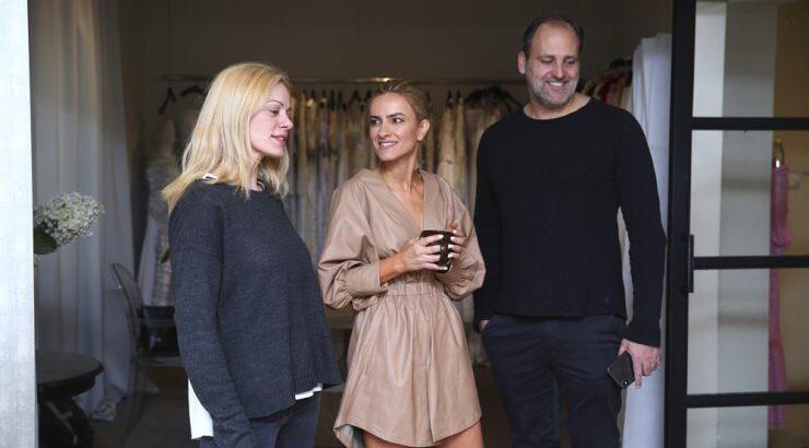 Ζέτα Μακρυπούλια: Στο ατελιέ της Έφης Παπαϊωάννου για fitting λίγο πριν τα βραβεία “Madame Figaro Γυναίκες της Χρονιάς 2018”