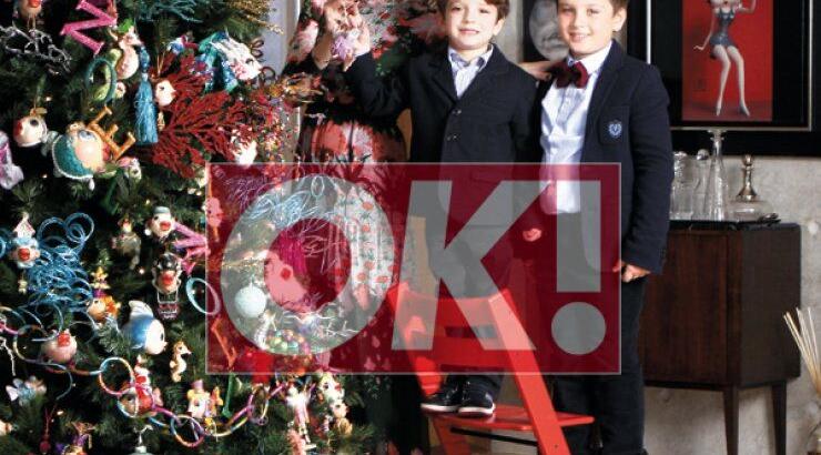 Η Ινώ Αναστασιάδη Μισιρλή φωτογραφίζεται για πρώτη φορά στο σπίτι στη Λεμεσό μαζί με τους δύο γιους της 