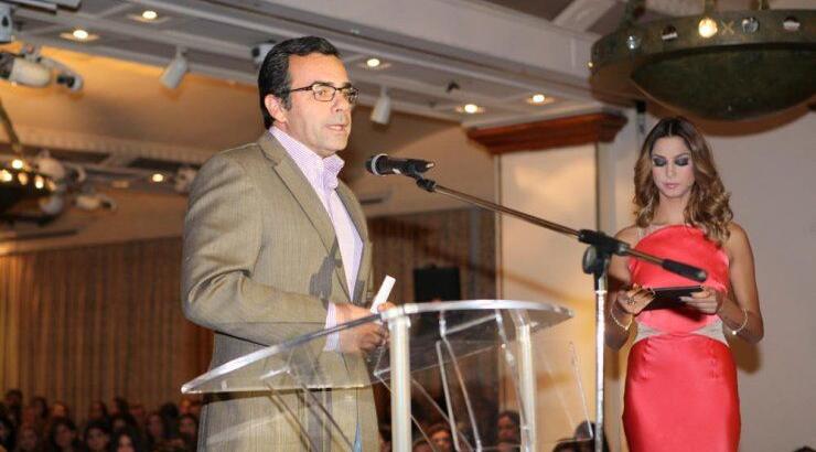 Ποιοι επώνυμοι περπάτησαν στην πασαρέλα για το "Color Up Your Life"