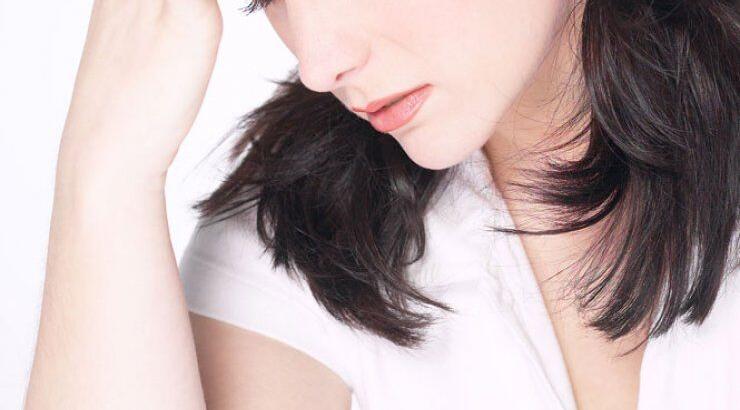 3 τρόποι να περιορίσετε τις ημικρανίες