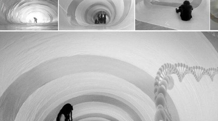 Ανοιχτή πρόσκληση σε ένα πελώριο... φουσκωτό