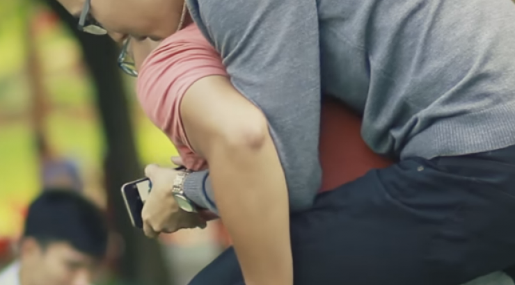 Όλη η αλήθεια πίσω από τις τέλειες φωτογραφίες στο instagram! [βίντεο]