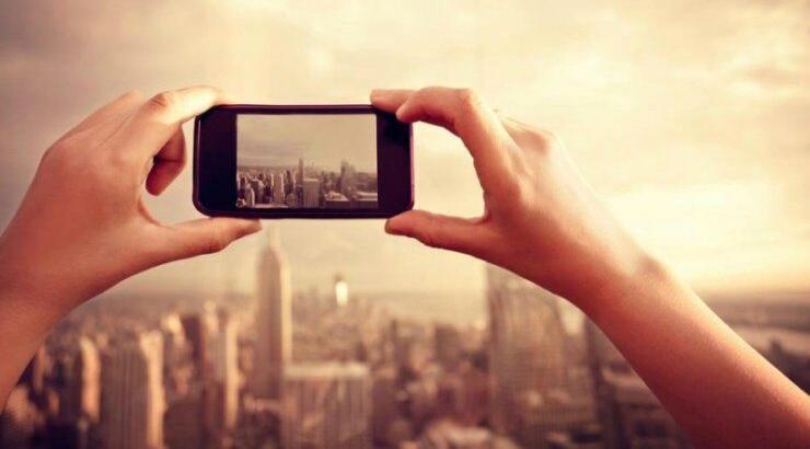 Ταξίδι στη μαγεία του Instagram με 852 εικόνες από όλο τον κόσμο [βίντεο]