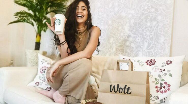 Η Wolt είναι εδώ και φέρνει τα Starbucks στην πόρτα σου! 