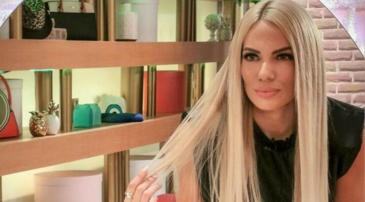 Ιωάννα Μαλέσκου: Έχετε δει τον κούκλο αδερφό της;