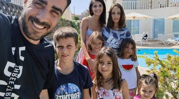 Ειρήνη Καραγιώργη – Χρίστος Κυπρής: Πως είναι σήμερα οι σχέσεις των έξι παιδιών τους;