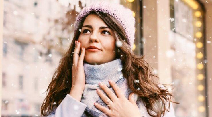 3 συνήθειες που πρέπει να σταματήσεις για να διατηρήσεις ενυδατωμένη και υγιή την επιδερμίδα σου το χειμώνα