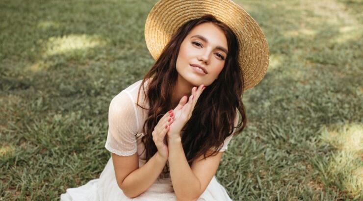 Ombré concealer: Το viral TikTok hack που υπόσχεται πιο φωτεινά μάτια