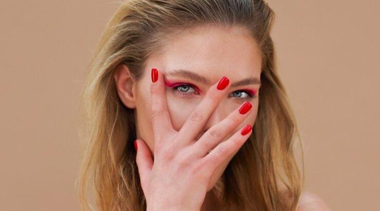 6+1 tips για να έχεις πάντα δυνατά και υγιή νύχια