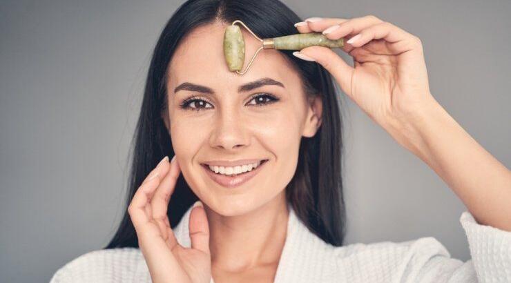 Face roller: Μάθε ποιος είναι ο σωστός τρόπος για να το χρησιμοποιήσεις