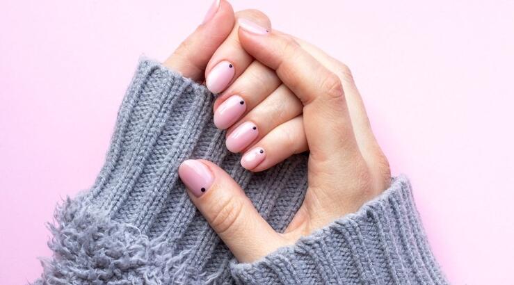 12 εντυπωσιακά μανικιούρ για να κάνεις αυτό το μήνα