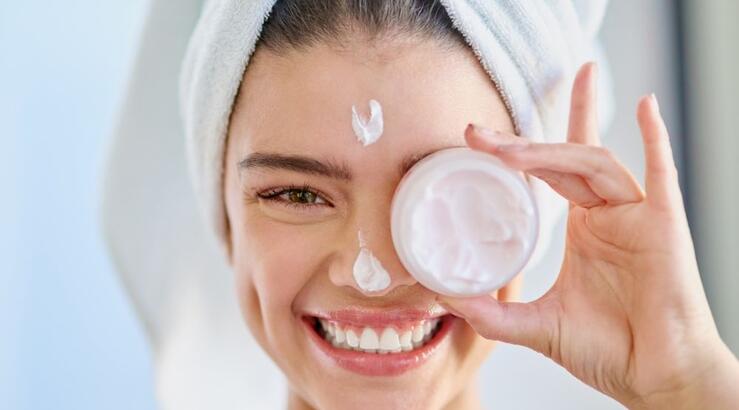 6 Must-have beauty items που πρέπει να εντάξεις στο νεσεσέρ σου