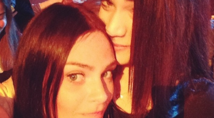 Υβόννη Μπόσνιακ – Ήβη Αδάμου: Στα παρασκήνια του The Voice