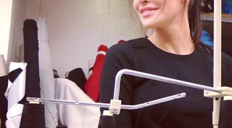 Η Υβόννη Μπόσνιακ έγινε… σχεδιάστρια μόδας!