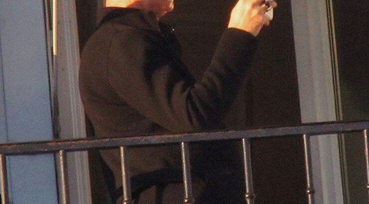 Σε ποιον διάσημο σταρ αρέσουν πολύ οι selfies; [εικόνες]