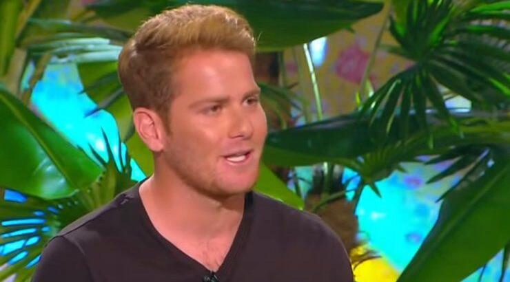 James Καφετζής: Πήγε στον Μουτσινά και "κάρφωσε" κανονικά τον Σάκη και τη Μαριαλένα! 