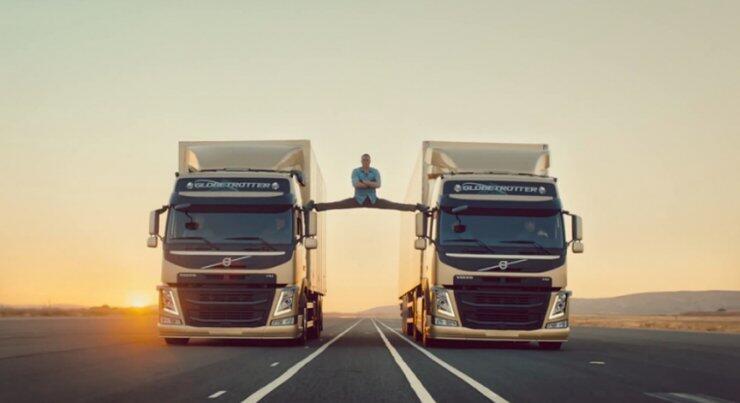 Ποιος διάσημος ηθοποιός κάνει ακροβατικά πάνω σε φορτηγά;