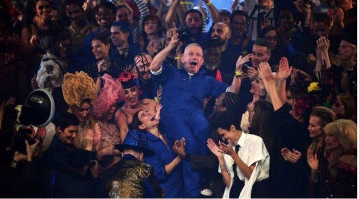 Ο Jean Paul Gautier έγραψε ιστορία με το τελευταίο του couture ντεφιλέ 