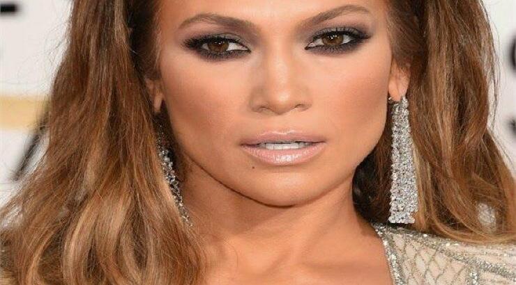 Το κόλπο της Jennifer Lopez για τέλεια smokey eyes!