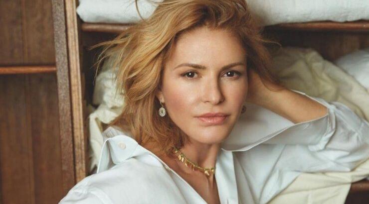 Συγκλονίζει η Τζένη Μπαλατσινού μιλώντας πρώτη φορά για το ατύχημα της κόρης της στην Αμερική!