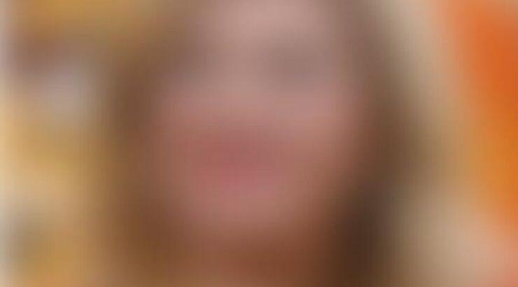 Πασίγνωστη τραγουδίστρια έγινε μαμά