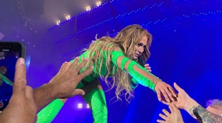 Κύπρια socialite στη συναυλία της Jennifer Lopez στην California! [εικόνες & βίντεο]