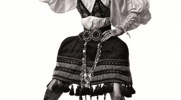 Beyond dress code: Mια πρωτοποριακή έκθεση