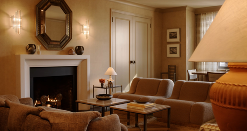 Πώς ένας interior designer διαμόρφωσε το δικό του διαμέρισμα στη Νέα Υόρκη