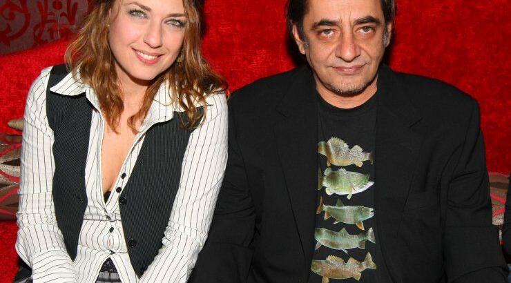 Ο γιος της Κοκκινοπούλου και του Καφετζόπουλου είναι κούκλος