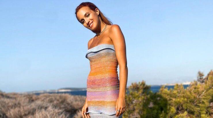 Κάλια Ελευθερίου: Έβαψε τα νύχια της στις αποχρώσεις του outfit της! [εικόνες]