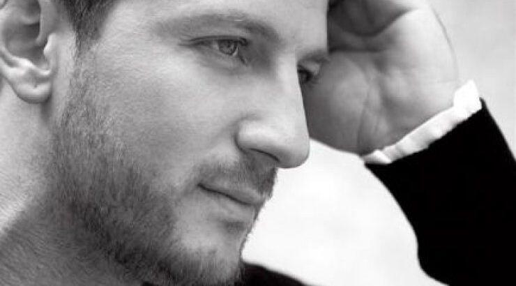 Παντρεύεται ο Κώστας Καραφώτης… 