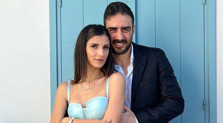 Ειρήνη Καραγιώργη – Χρήστος Κυπρή: Έγιναν νονοί έχοντας στο πλάι τους τα έξι παιδιά τους [εικόνες]