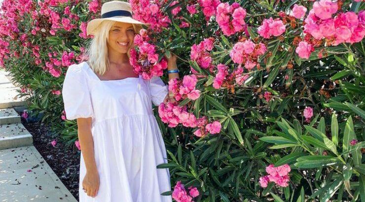 Άντρη Καραντώνη: Η βόλτα μπαμπά και κόρης που απαθανάτισε και λατρέψαμε [βίντεο]