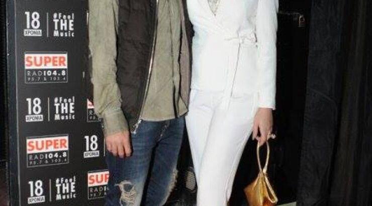 Άντρη Καραντώνη: Η όμορφη αφιέρωση από το σύζυγό της για την ημέρα της γυναίκας!