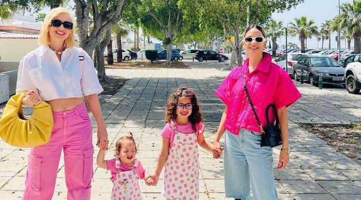 Τα κορίτσια Καραντώνη ντύθηκαν ασορτί! [εικόνες]